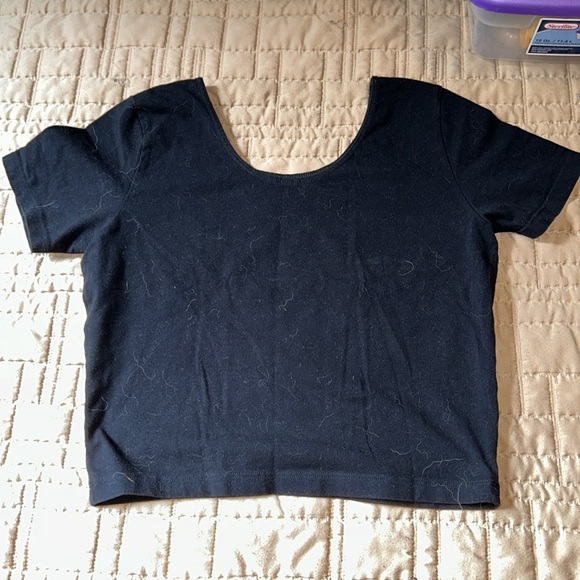 Cropped Tee - Picture 5 of 5